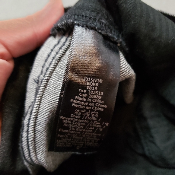 John Varvatos Wight Grey denim. Size 32 - Picture 10 of 15